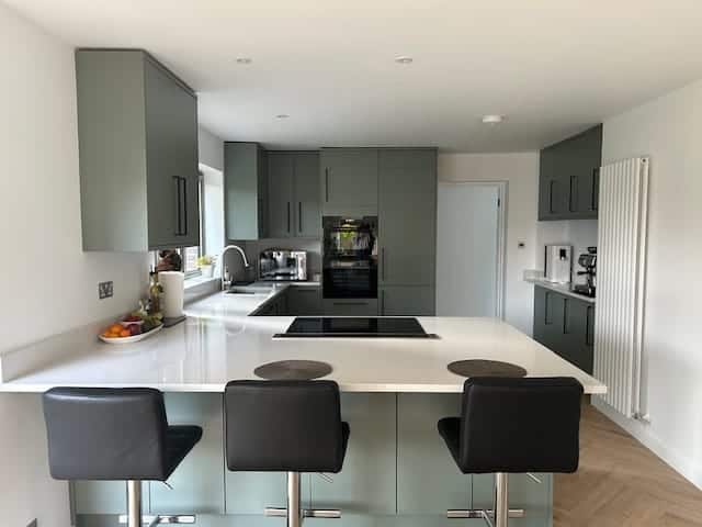 New kitchen with eating area